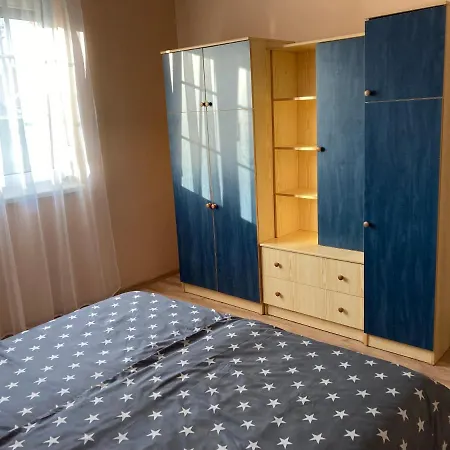 Eva Apartmanhaz Apartamento Balatonlelle