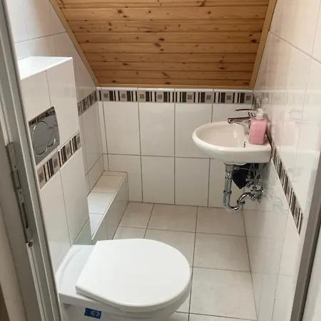 Eva Apartmanhaz Apartment Balatonlelle