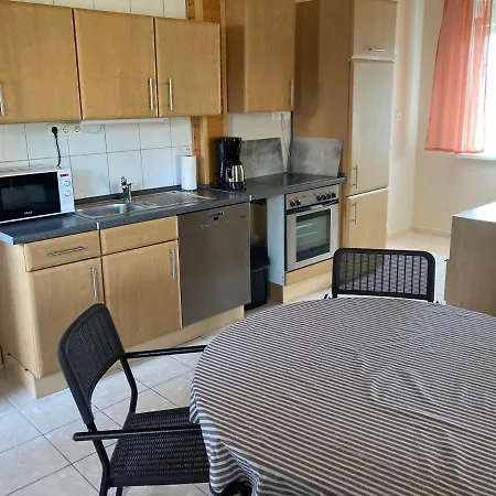 Apartament Eva Apartmanhaz