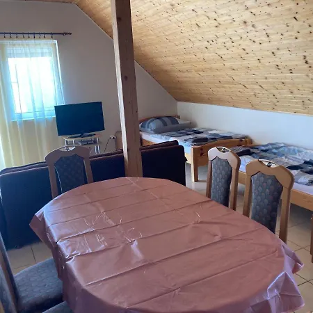 Eva Apartmanhaz Apartamento