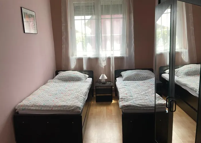 Eva Apartmanhaz * Балатонлелле