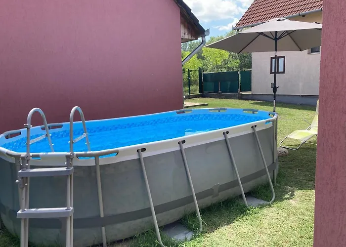 Eva Apartmanhaz * Балатонлелле