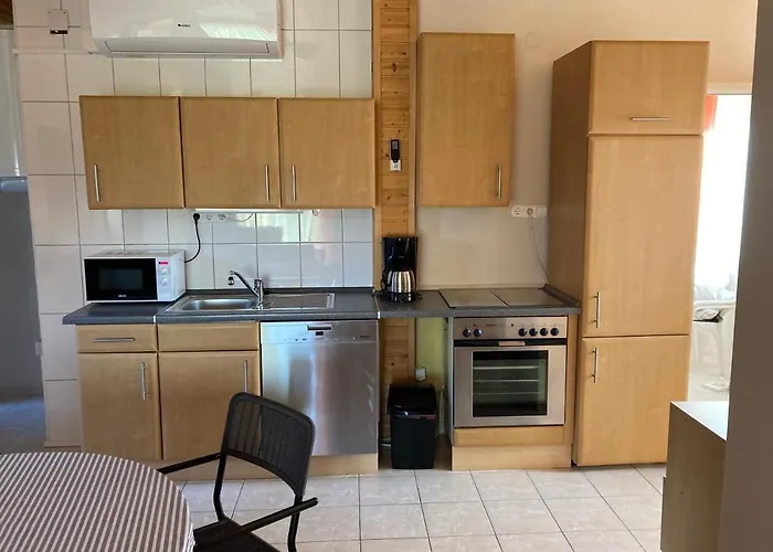 Апартаменты Eva Apartmanhaz Балатонлелле