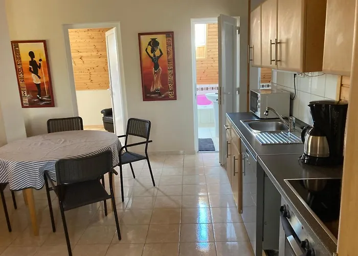 Eva Apartmanhaz Lejlighed *