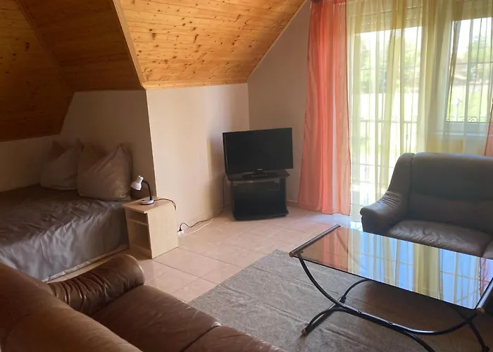 Eva Apartmanhaz Appartement *