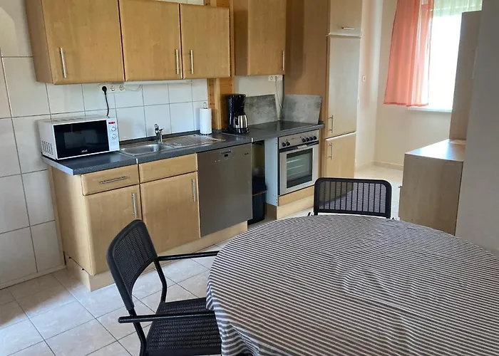 Апартаменты Eva Apartmanhaz