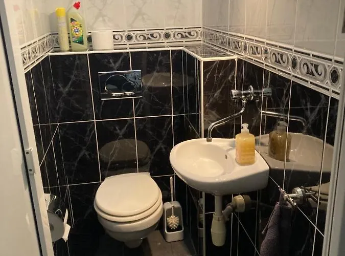 Eva Apartmanhaz Lejlighed *