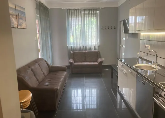 Eva Apartmanhaz